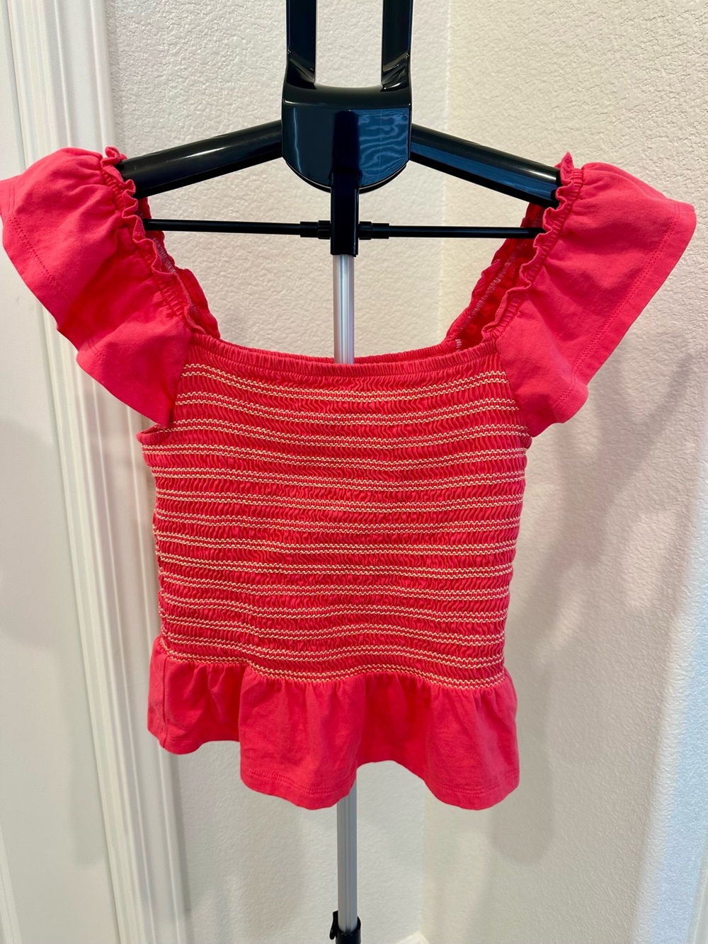 VGUC Crewcuts Girl’s Smocked Ruffle Cropped Tank Top in Guava/Coral size XXL